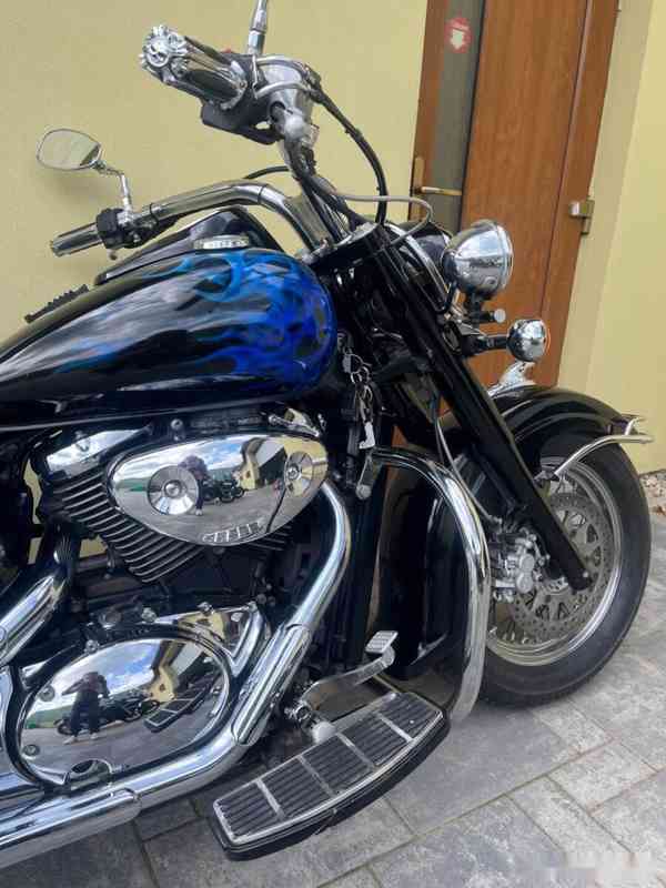Suzuki VL 800 Volusia - foto 7