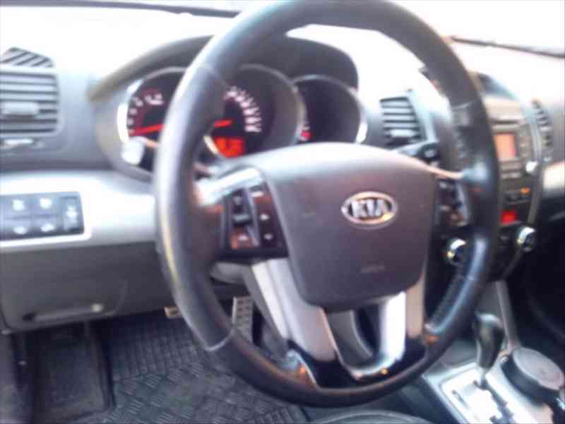 Kia Sorento 2,2   KIA SORENTO 2,2 CRDI - foto 20