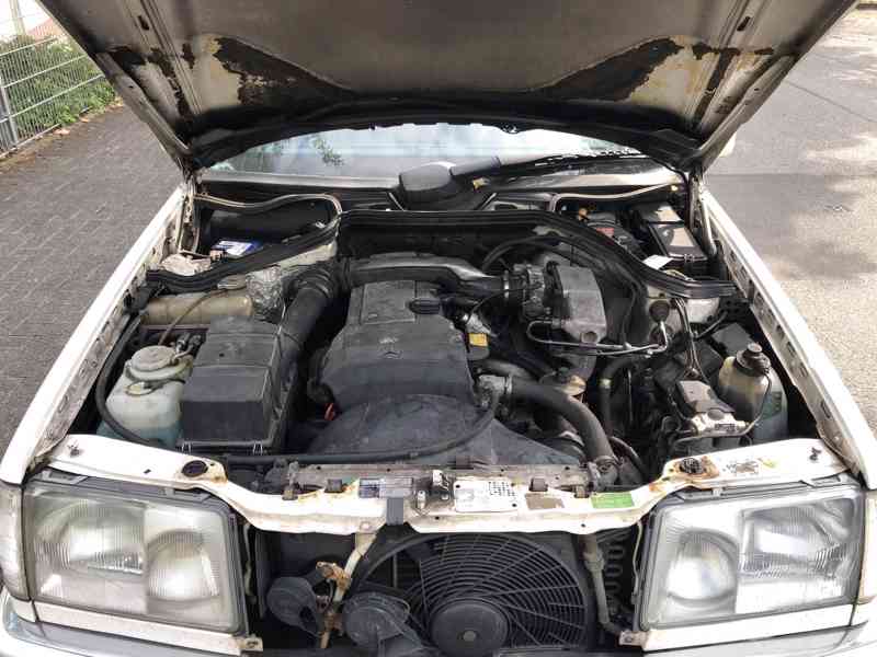 Mercedes-Benz, E 200 T, benzin, 1995 ccm, 100 kW - foto 8
