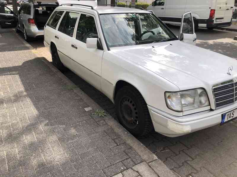 Mercedes-Benz, E 200 T, benzin, 1995 ccm, 100 kW - foto 10