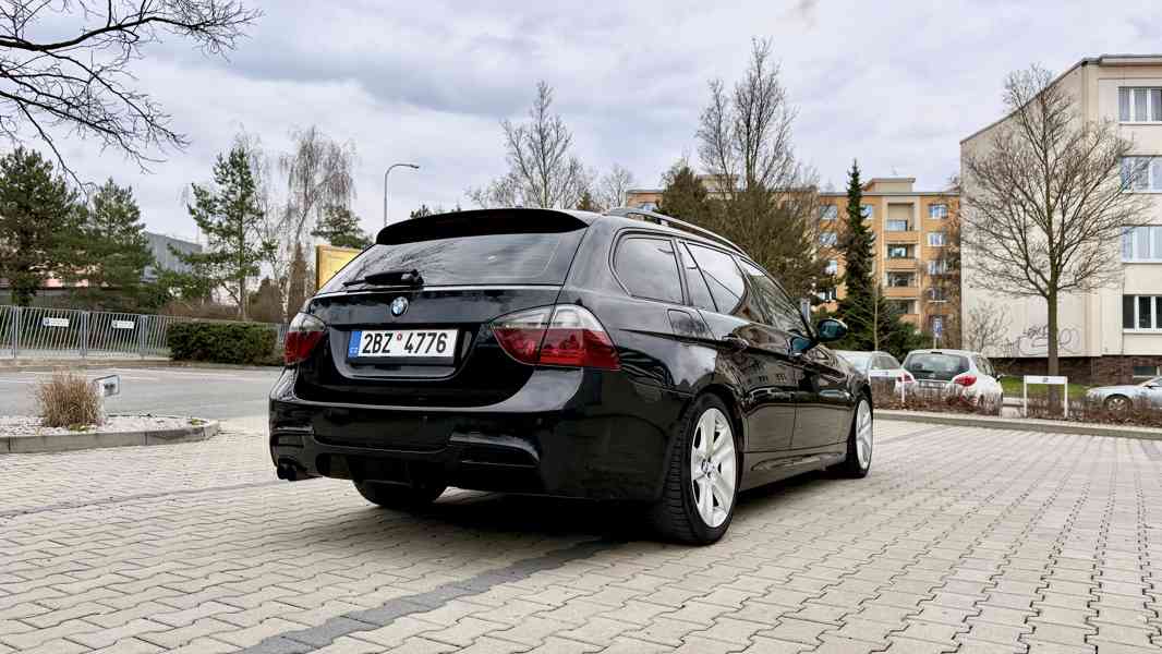 BMW 330d Touring E91 170 kW, 6st. manuál, bohatá výbava - foto 4