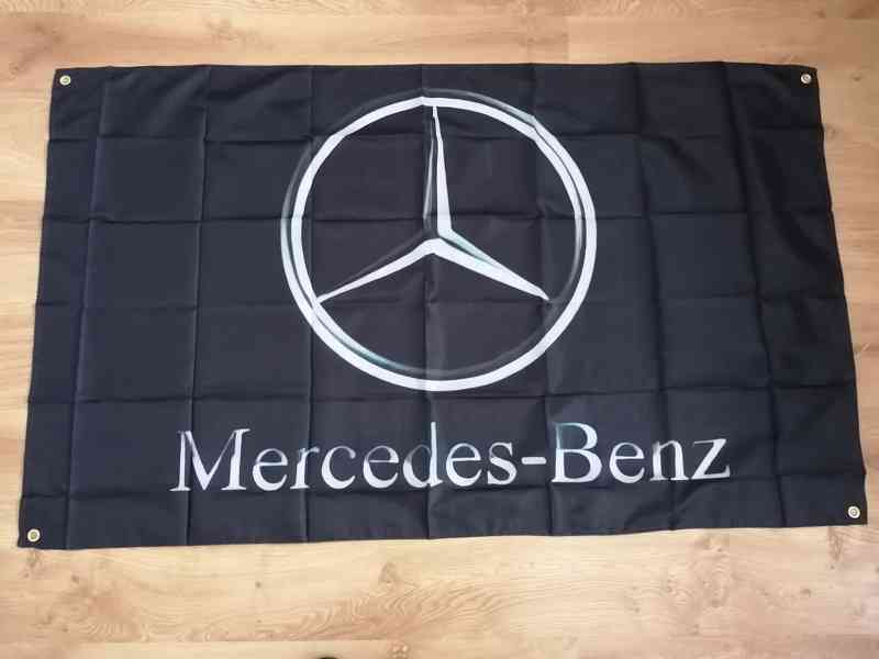 Vlajka Mercedes-Benz