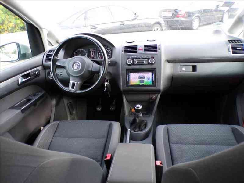 Volkswagen Touran 2,0 TDI DIGI.KLIMA - foto 5