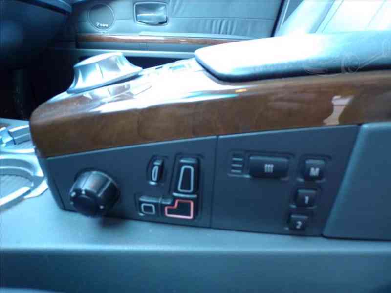 BMW 735i , 3.6i V8  AUTOMAT - foto 9