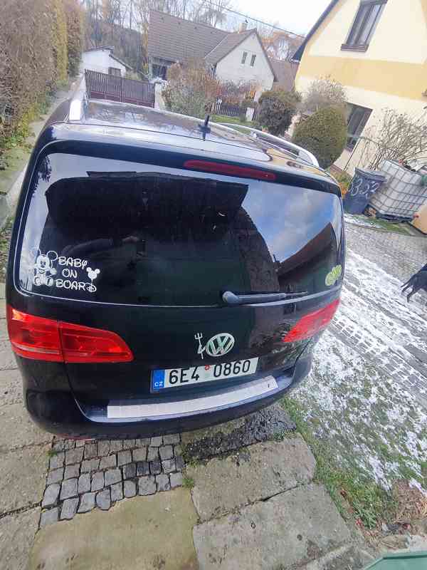 VW Touran 2.0TDI, 2012 - foto 4