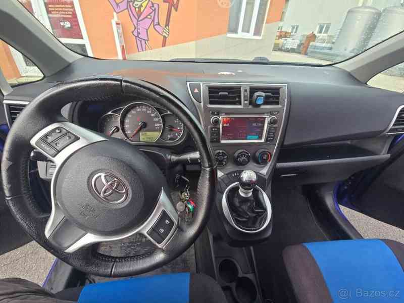 Toyota Verso 1,4   S - foto 7