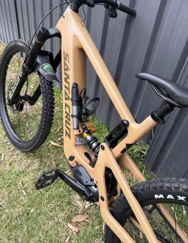 2025 Santa Cruz BULLIT R - foto 4