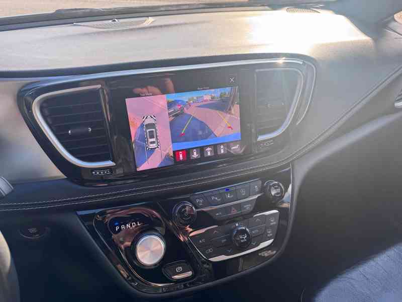 Chrysler Pacifica 3,6 RU Limited DVD Čočka 2021 - foto 18