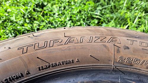 Sada 4 ks Bridgestone 225/55 R18 98V - foto 4