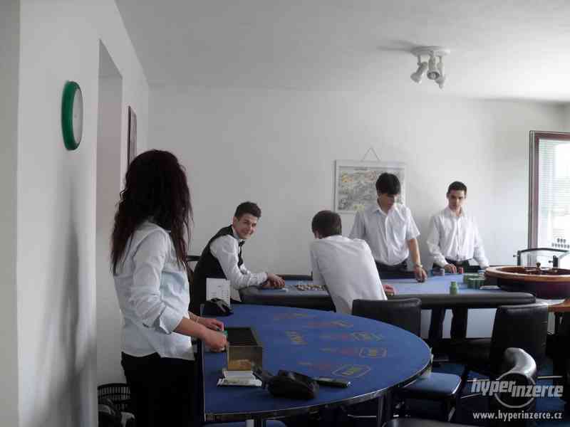 Krupiérský kurz zdarma pro všechny evidované na ÚP - foto 2