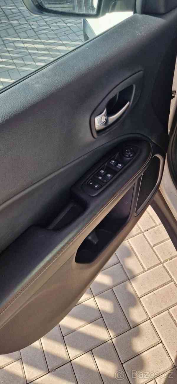 Jeep Compass 1,4 103kw - foto 14