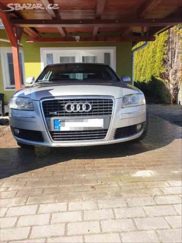 Audi A8 4,2   TDI - foto 4