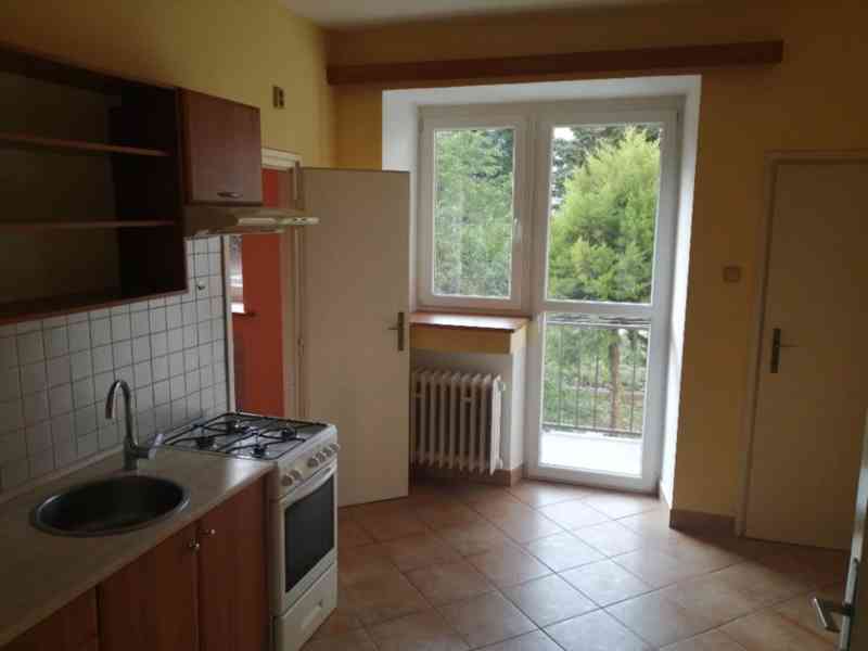 Pronájem 2+1, ulice Merhautova, Černá Pole, 80 m2, balkon, k - foto 5