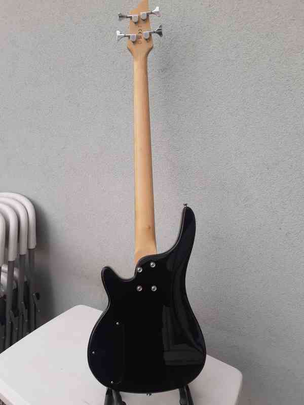 Čtyřstrunná baskytara Chicago Bass Guitar - foto 2