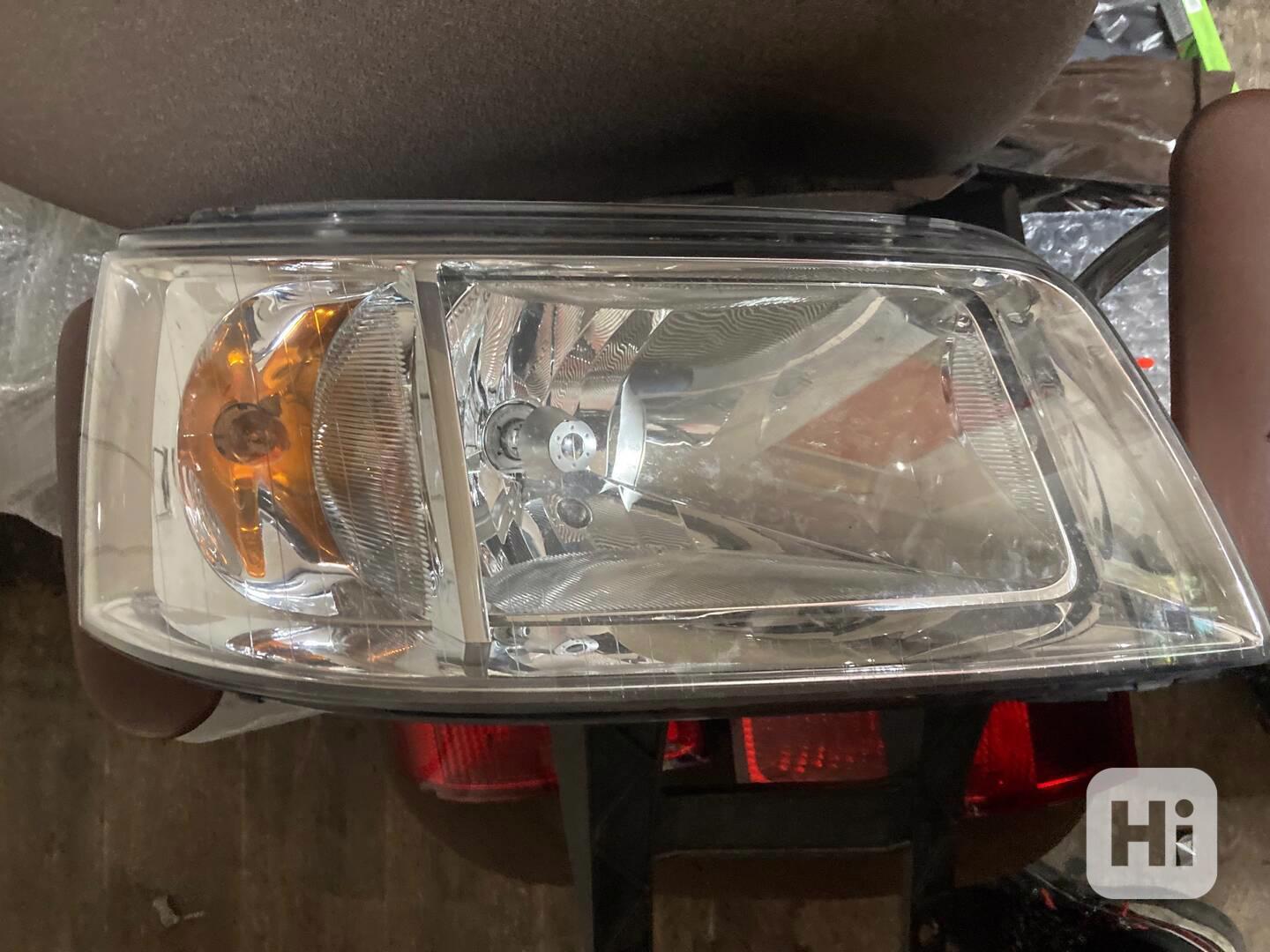 VW Transporter V komplet predni a zadni lampy. - foto 1