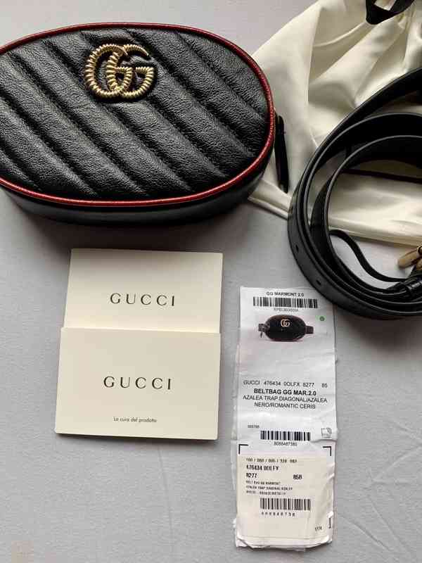 Gucci GG Marmont Matelassé Taška na opasek 85 černá Dámská