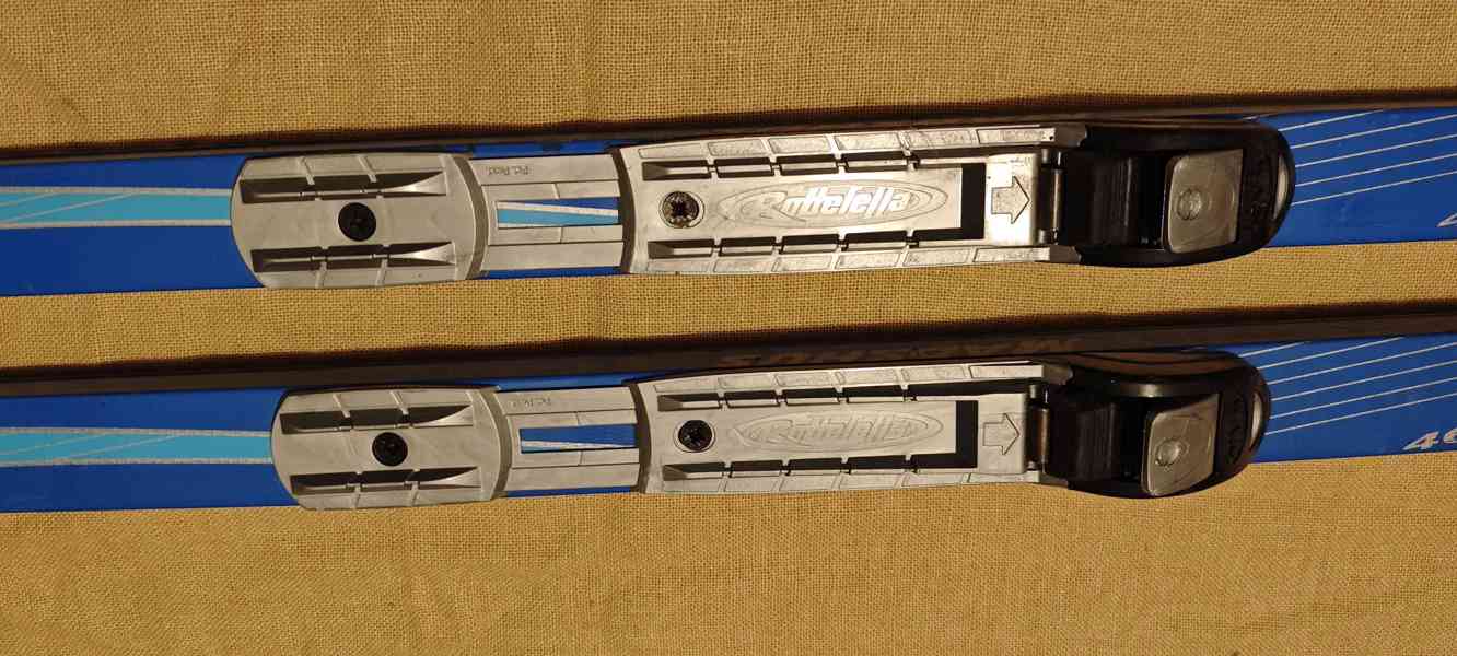 Nabízím běžky MADSHUS 205 cm 46*46*46 vč vázání ROTTEFELLA - foto 4