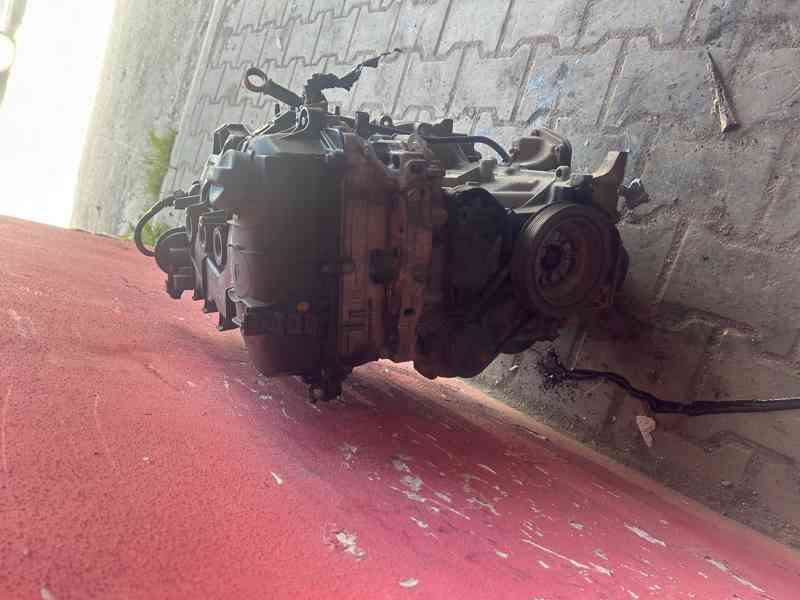 Motor 1,2 VTI HMZ - HM01 60KW Peugeot 208 prodám - foto 2