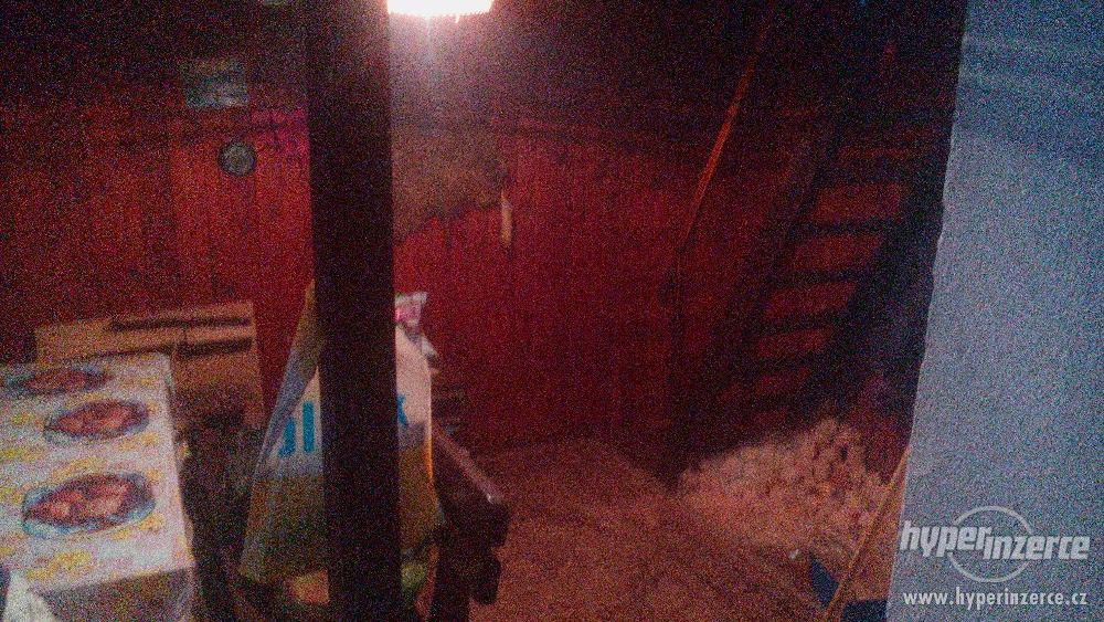 Prodám chatu v údolí Skryjských jezírek - foto 5
