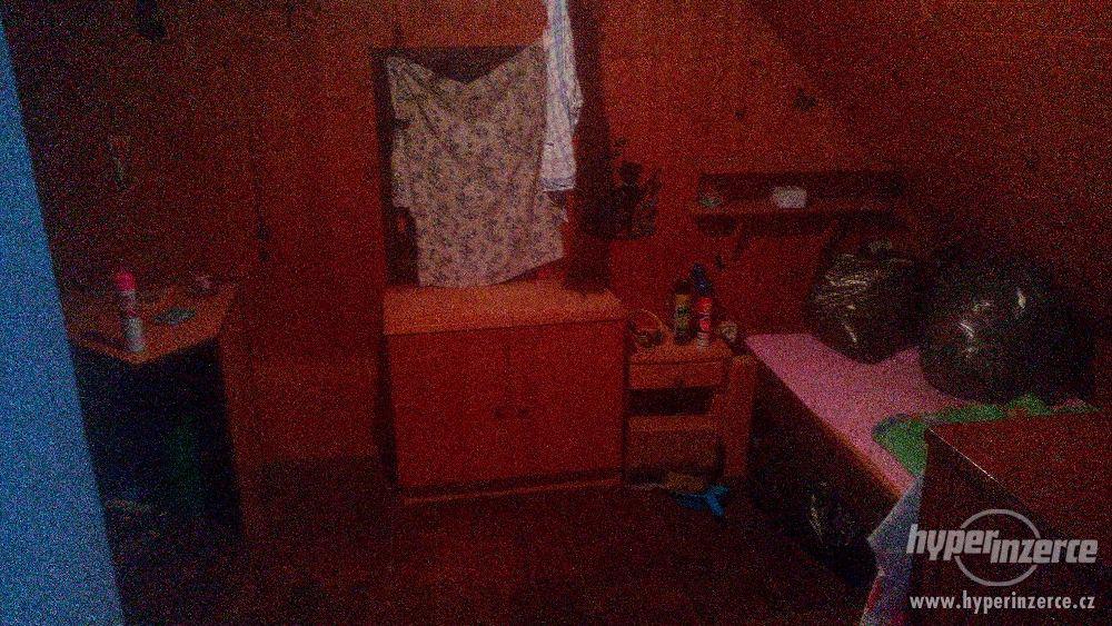 Prodám chatu v údolí Skryjských jezírek - foto 7