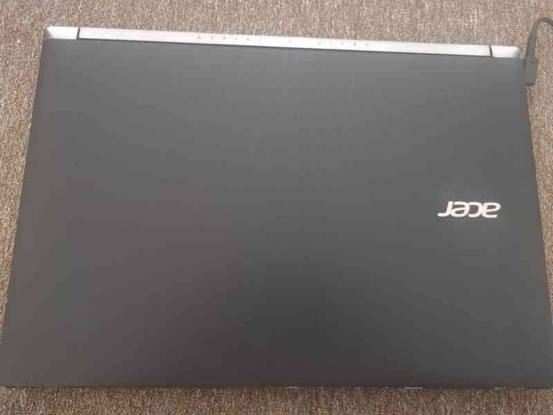 Acer Aspire V17 Nitro Black Edition - herní notebook