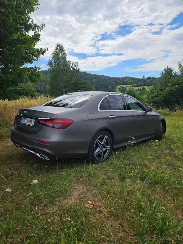 Mercedes-Benz E220D 4 MATIC - foto 4