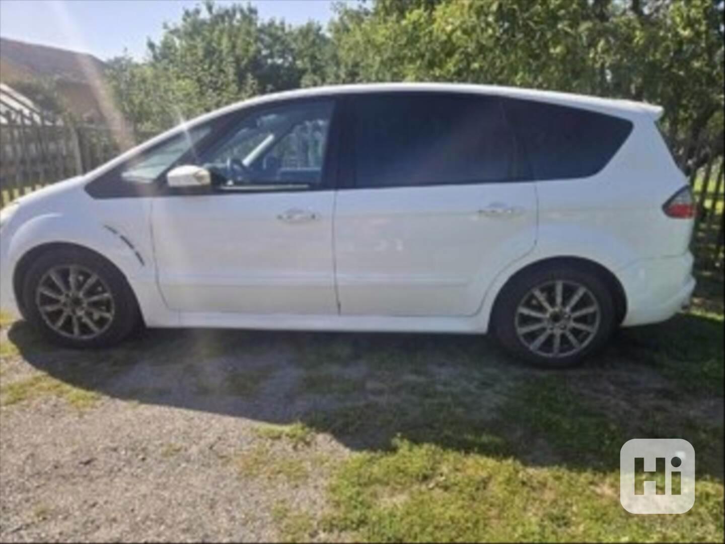 Ford S-MAX 2,2 - foto 1