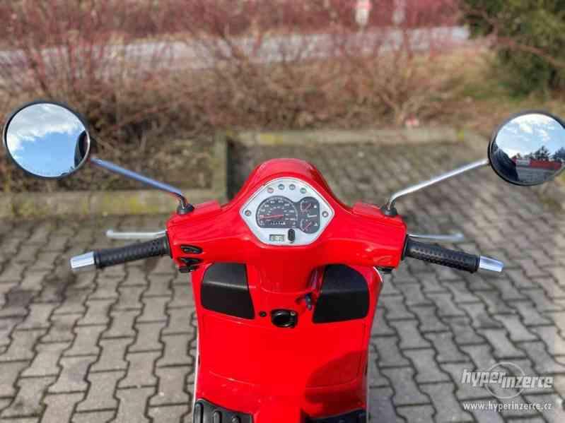 Skútr Vespa GTS 300 i.e. - foto 9