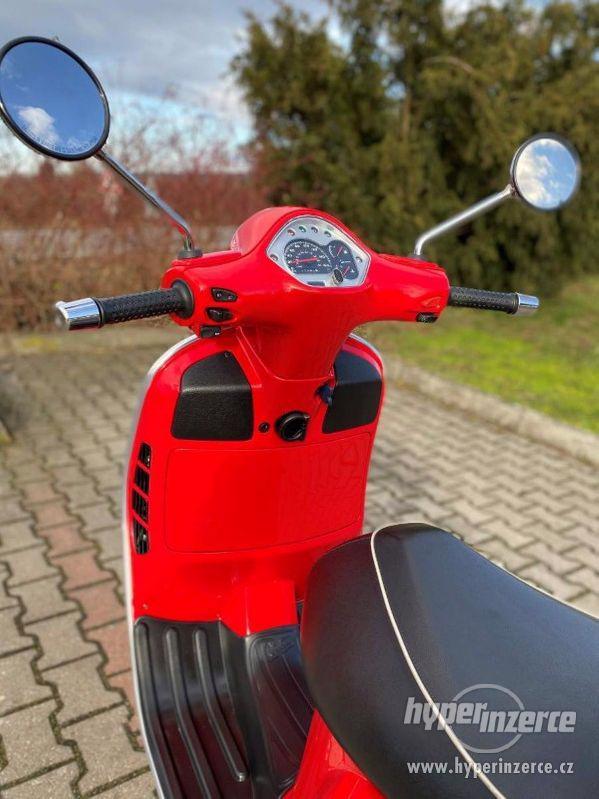 Skútr Vespa GTS 300 i.e. - foto 11