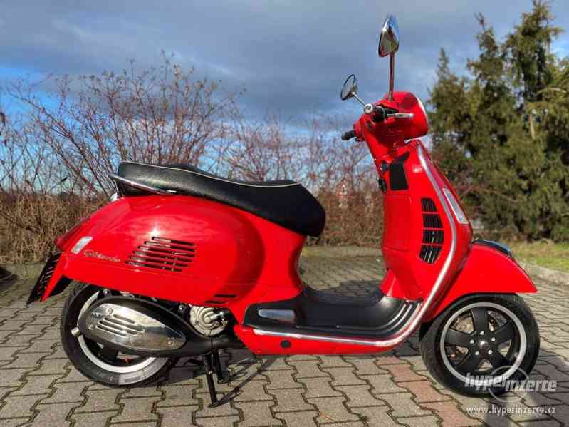 Skútr Vespa GTS 300 i.e. - foto 14