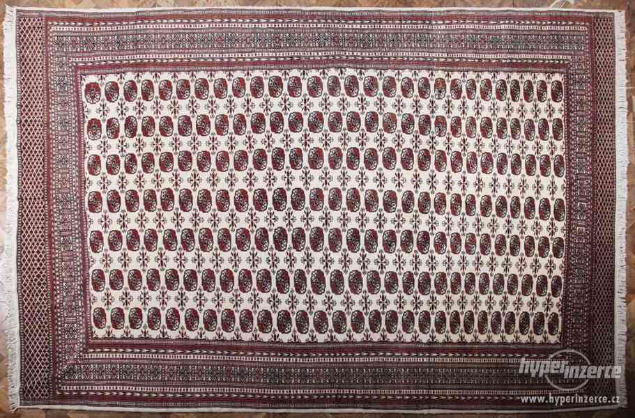 Pakistánský koberec Buchara 360 x 248 cm