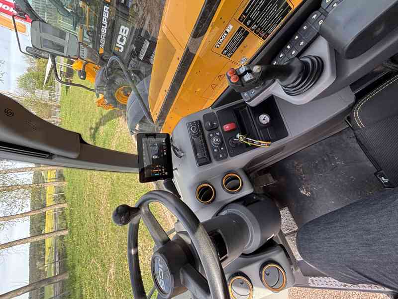 Manipulátor JCB 536-95 AGRI XTRA - foto 6