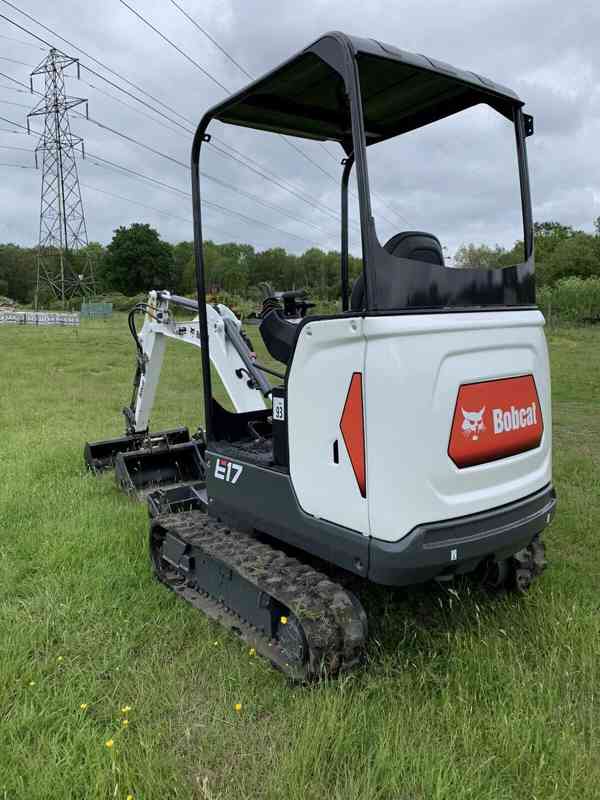 minibagr Bobcat E-I7E - foto 4