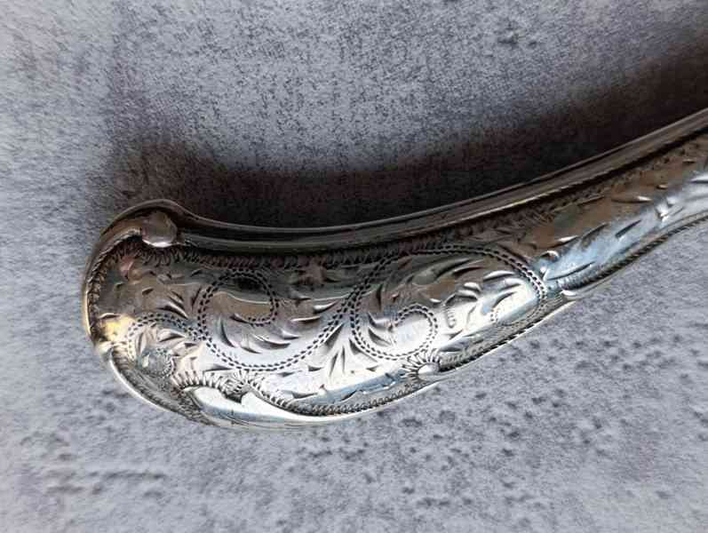 Stříbrný gravírovaný obal na hřeben první republika, Ag 800 - foto 5