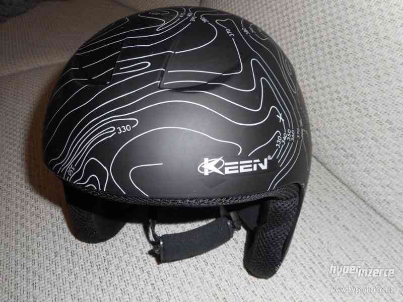 helma lyžařská nová - foto 1