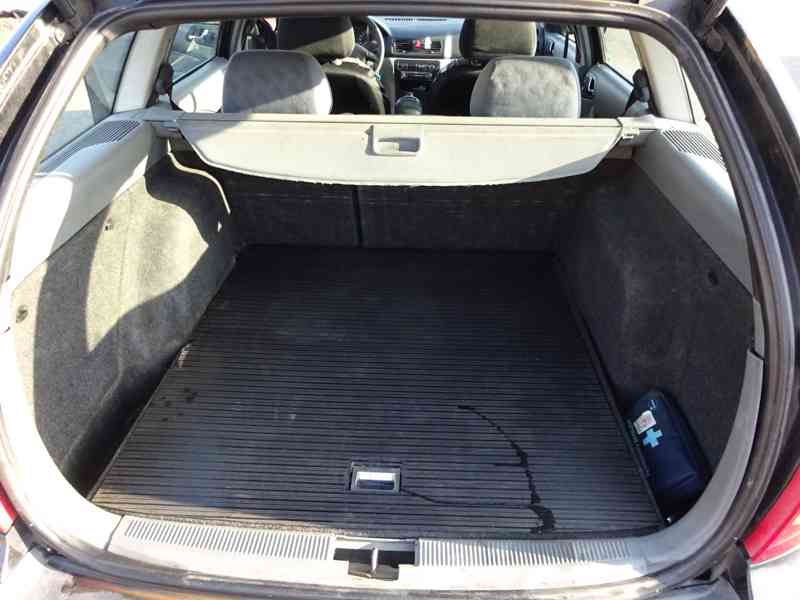 Škoda Octavia 1.9 TDI Combi r.v.2000 (81 KW) stk:11/2023  - foto 14