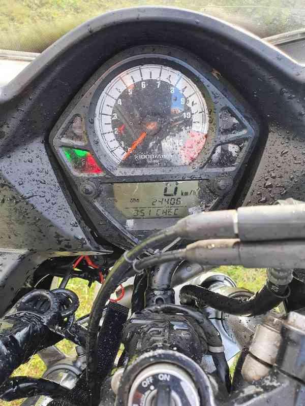 Suzuki SV 1000 - foto 2