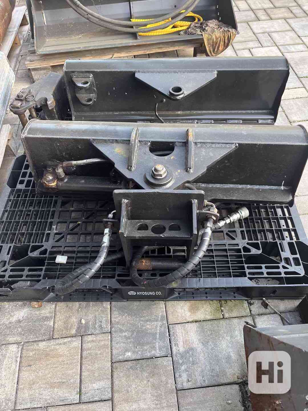 Svahove lopaty a pasy K Kubota KX018-4 - foto 1