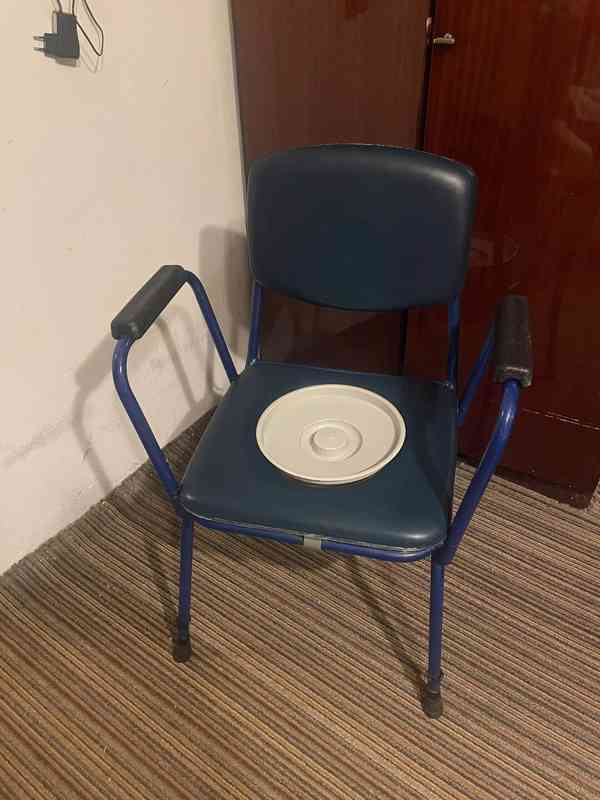 Toaletní křeslo / židle - foto 3