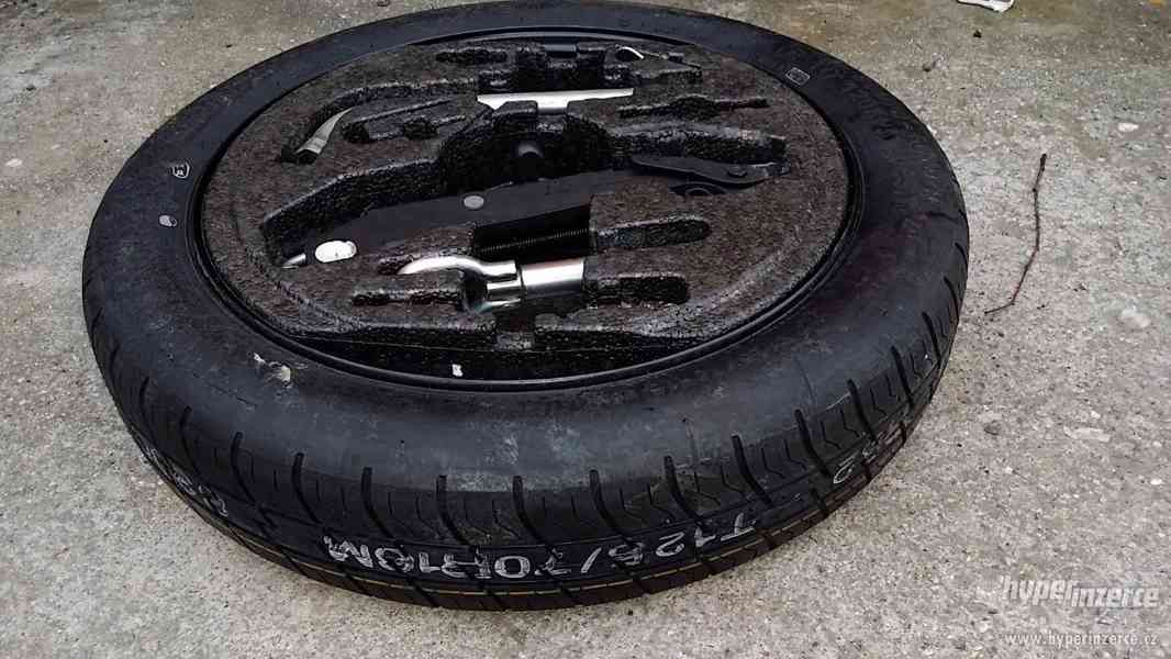 DOJEZDOVÉ KOLO 5x112 R16 ORIG VW SEAT ŠKODA AUDI A NÁŘADÍ - foto 1