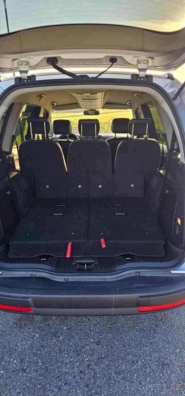 Ford Galaxy 2,0 - foto 13