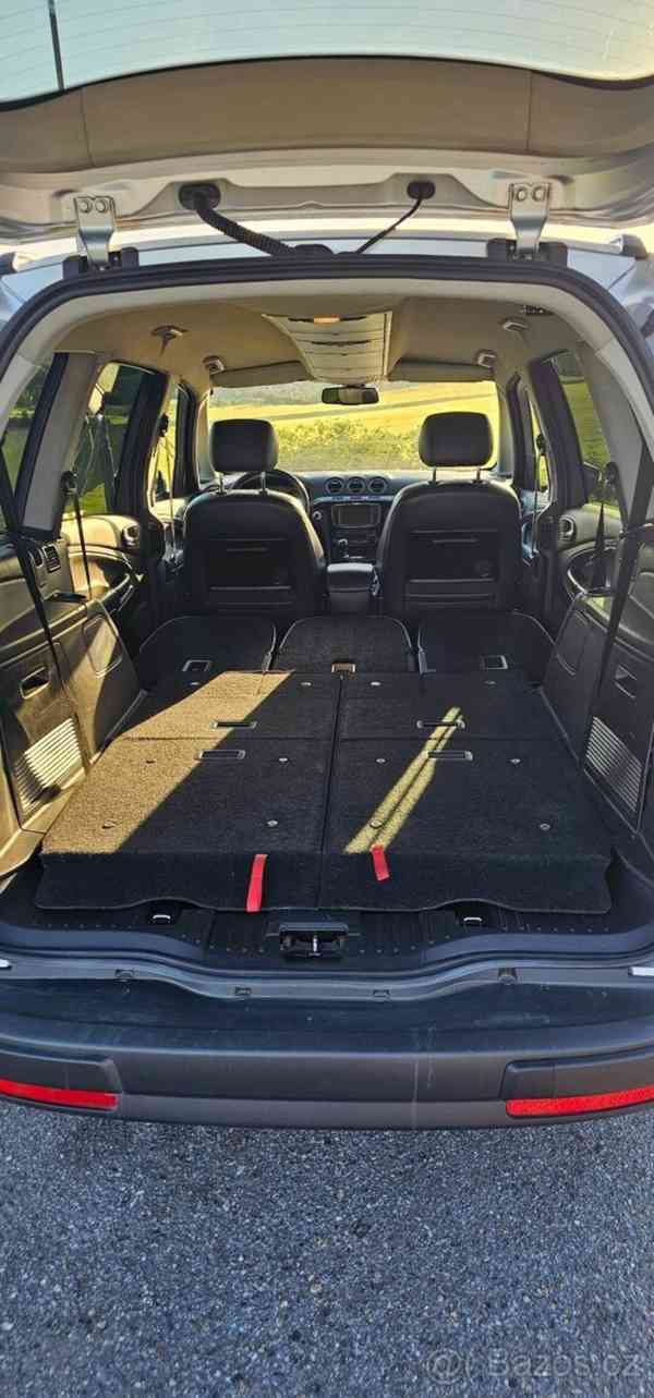 Ford Galaxy 2,0 - foto 14