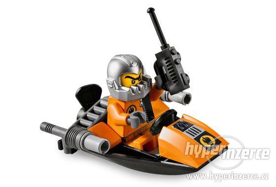 LEGO Agents 8632 Swamp raid - foto 2