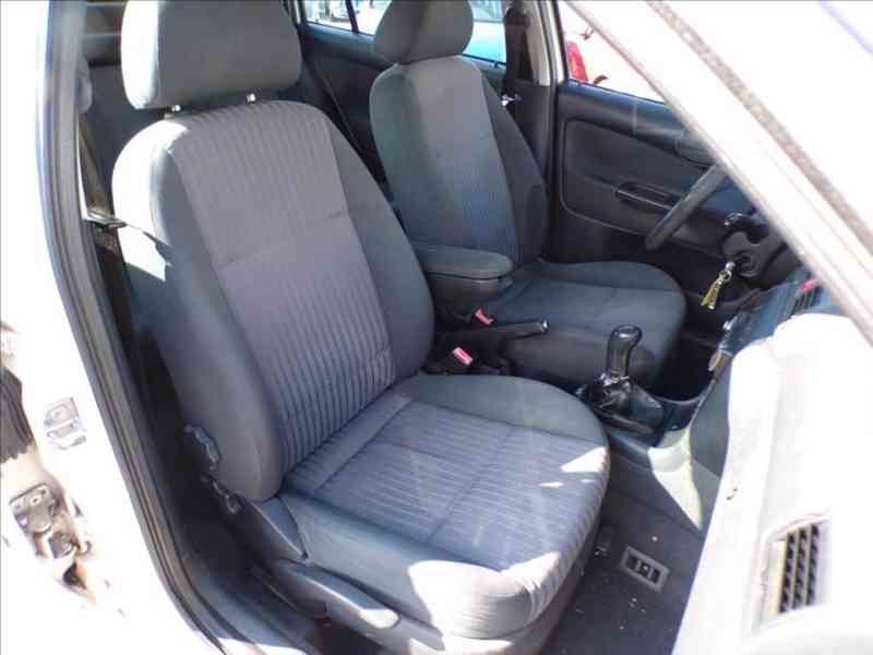 Škoda Octavia 1,9 TDI-81KW DIGI.KLIMA - foto 12