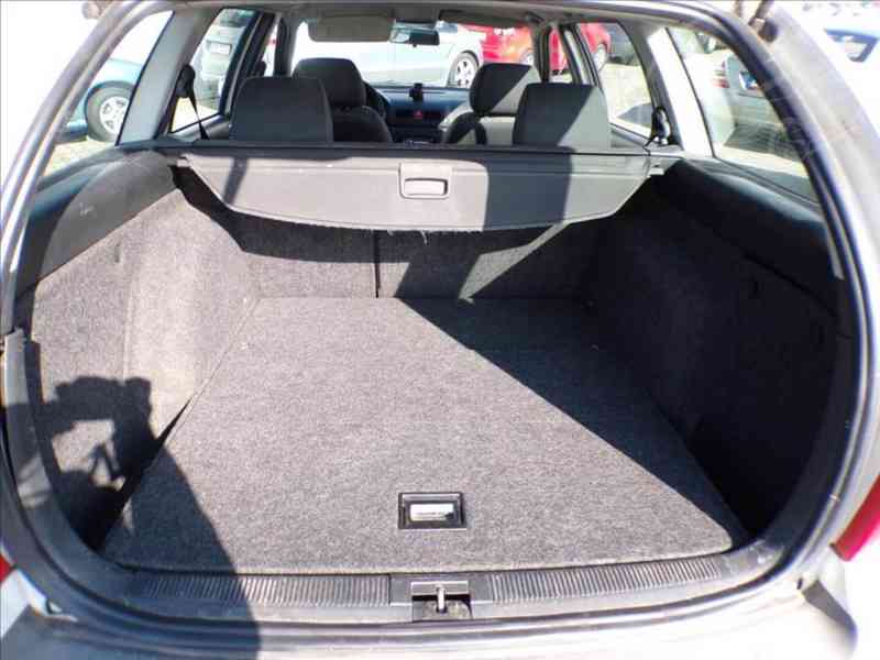 Škoda Octavia 1,9 TDI-81KW DIGI.KLIMA - foto 9