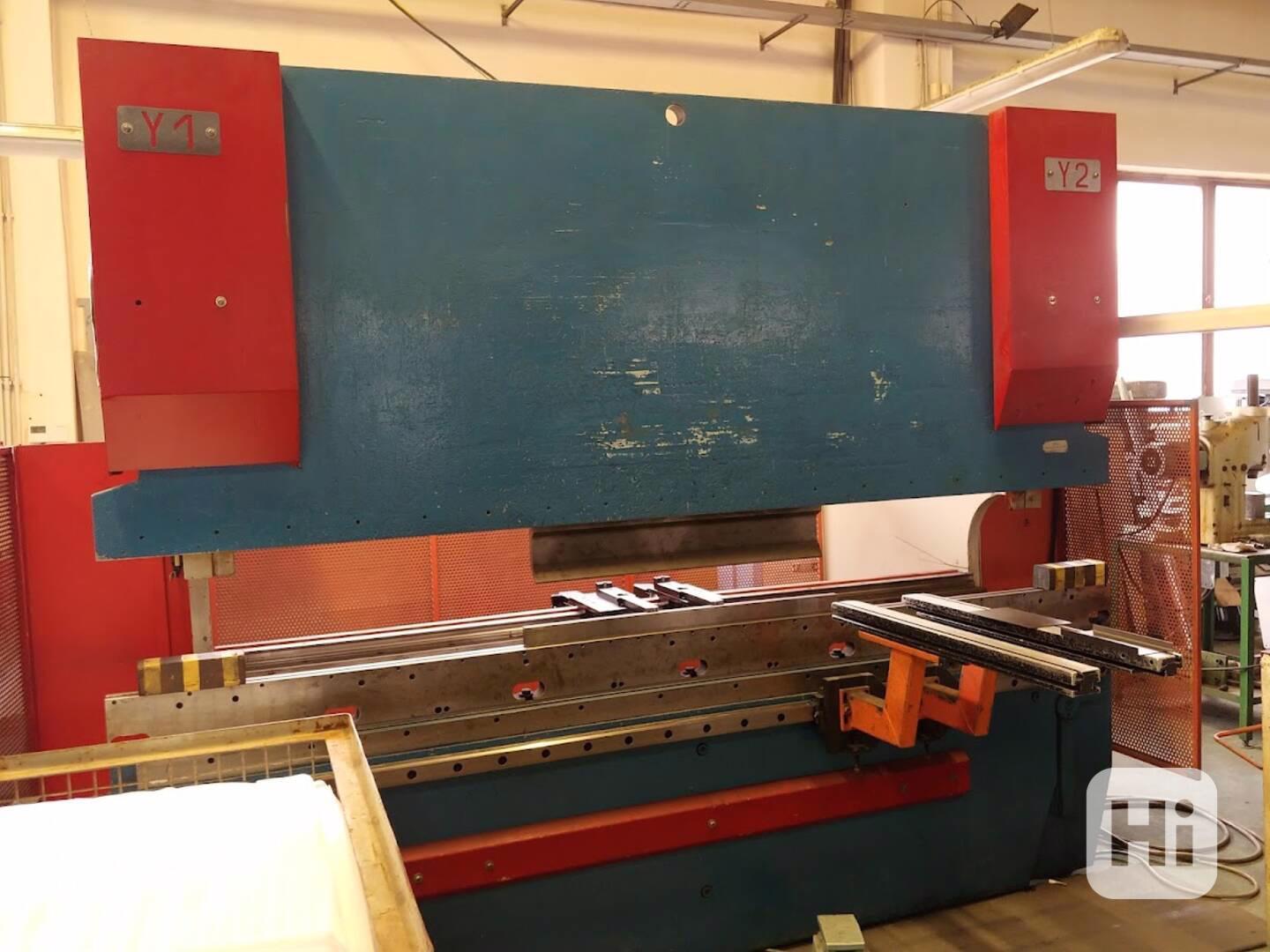 Beyeler PR 6 / Ohraňovací lis CNC - foto 1
