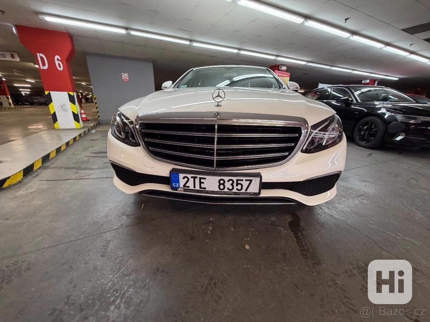 Mercedes-Benz Třídy E 200, benzin, automat, kůže - foto 1