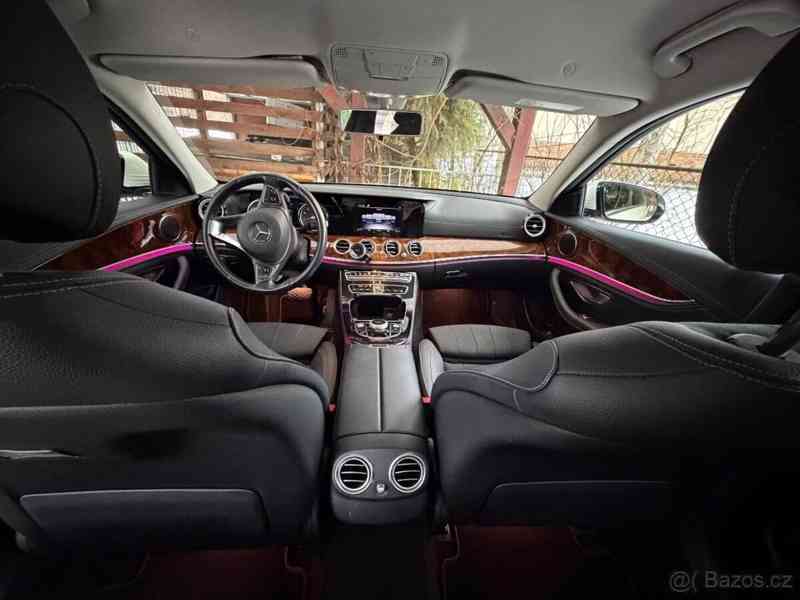 Mercedes-Benz Třídy E 200, benzin, automat, kůže - foto 5