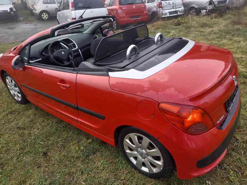 Peugeot 207 CC cabrio 1.6 88Kw RV.2009 - NOVÁ STK  - foto 8