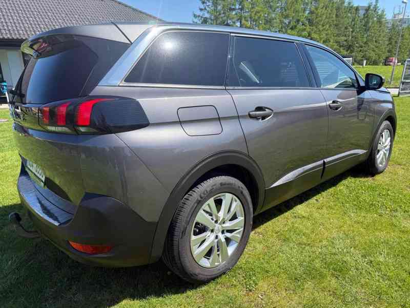 Peugeot 5008 1,2 - foto 2